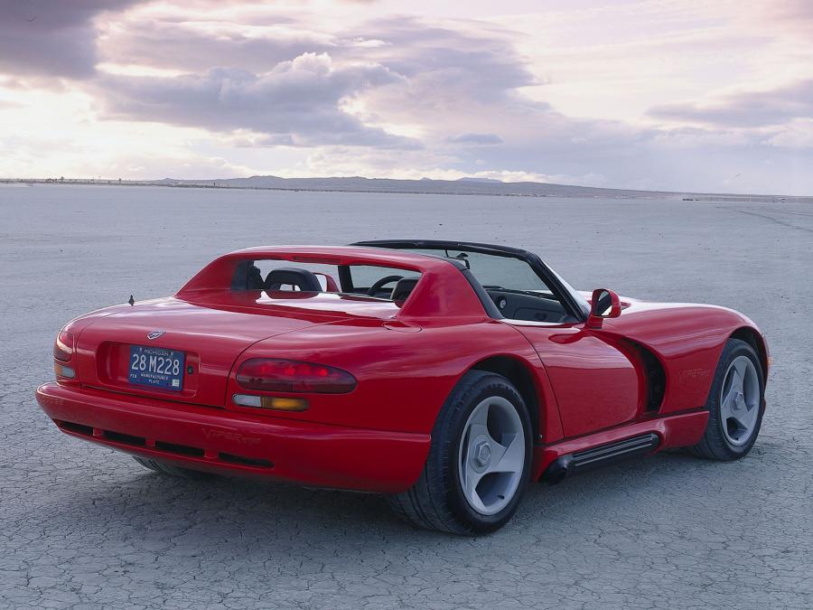  Dodge Viper RT/10 1992 года  (фото 19 из 46)